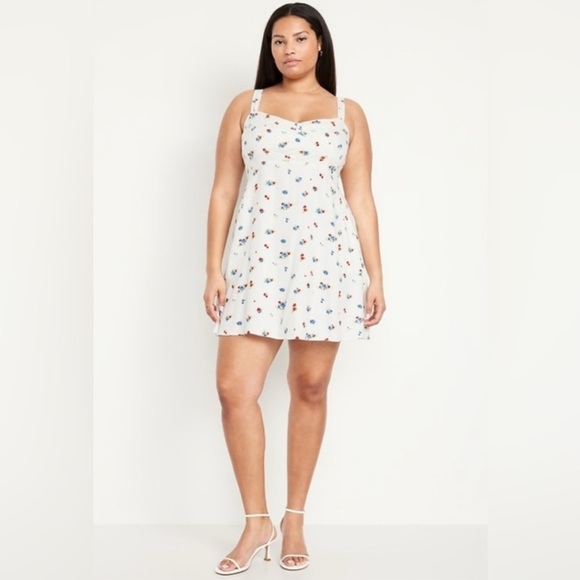 NWT! Old Navy Fit & Flare Crepe Floral Mini Dress - Size XS Petite 🤎 - Picture 6 of 8